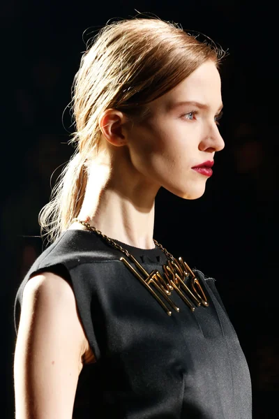 Look 86